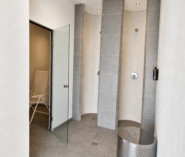 Möbliert wohnen im Herzen von Biel – 40 m², Balkon, Klima & Sauna - Photo 6