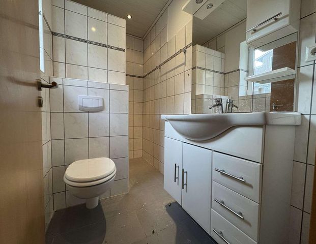 2-Zimmer-Wohnung mit Terrasse und separatem Eingang in ruhiger Lage von Wilhelmshaven-Südstadt - Photo 1