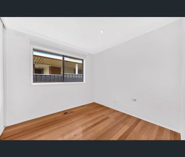 38 Ebony Drive, Bundoora, Vic 3083 - Photo 5