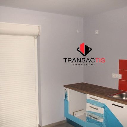 Location Appartement 1 pièce 21m² REMIRE MONTJOLY 97354 - Photo 1