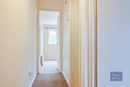 1 bedroom maisonette to rent - Photo 2