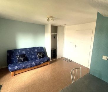 Location Appartement 21m² ST ETIENNE 42000 - Photo 2