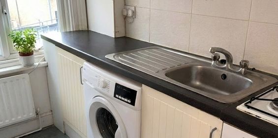 Studio Flat, Walworth Road, SE17 - Photo 3