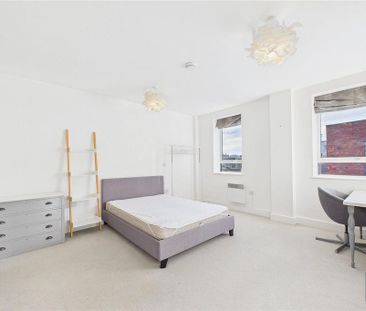 2 bedroom property to rent - Photo 3