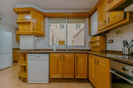 Beautiful room in Burjassot - Photo 5