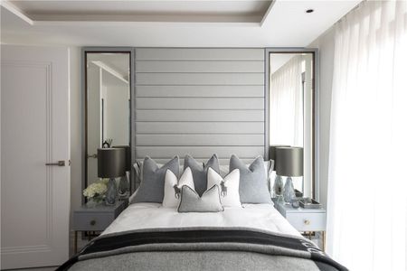 A fabulous example of heritage and contemporary combined, this beautiful two bedroom apartment is located within 50 Kensington Gardens Square, a stunning development which lies in the heart of Bayswater W2. EPC Rating B | Council Tax Band G - Photo 5