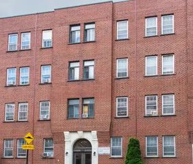 4 rooms apartment of 32m² in Montreal - Photo 1