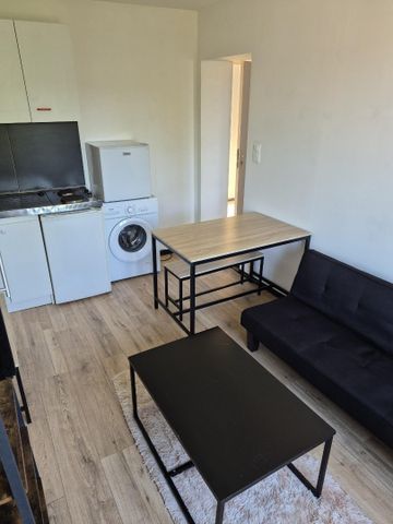 Location Appartement 2 pièces 21m² FOURMIES 59610 - Photo 5