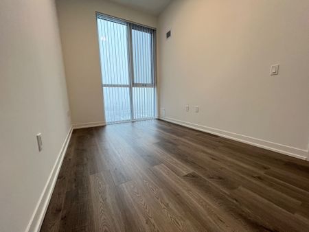 For Lease - 8 Interchange Way Unit# 3612, Vaughan, Ontario - Photo 3