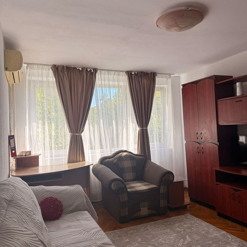 AP. 2 CAMERE- PIATA SUDULUI, PET-FRIENDLY, BUCATARIE INCHISA, METROU - Fotografie 1