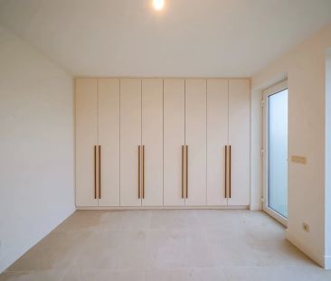 Totaal gerenoveerde woning te Huur in Zandvoorde met 3 slaapkamers ... - Foto 5