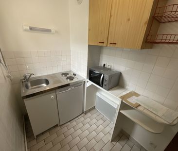 Location Appartement 1 pièce 34m² BOURGES 18000 - Photo 2