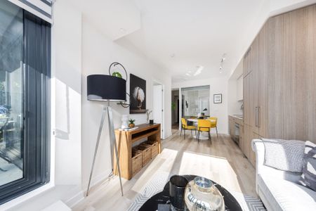 For Lease - 840 St Clair Avenue Unit# 314, Toronto, Ontario - Photo 3