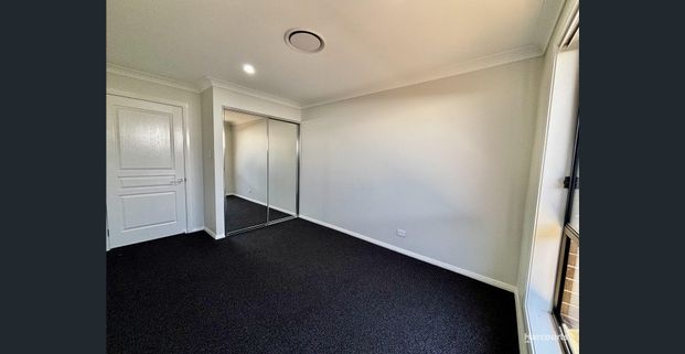 Modern Four-Bedroom Home... - Photo 1