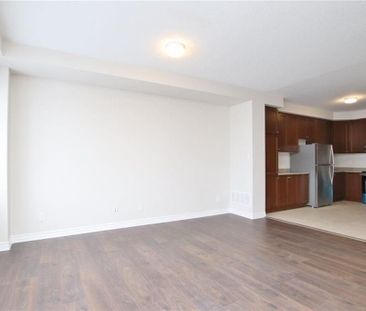 For Lease - 213 Hibernian Walk, Kanata, Ontario - Photo 4