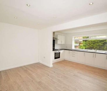 Kings Avenue, Whitefield, M45 - Photo 5