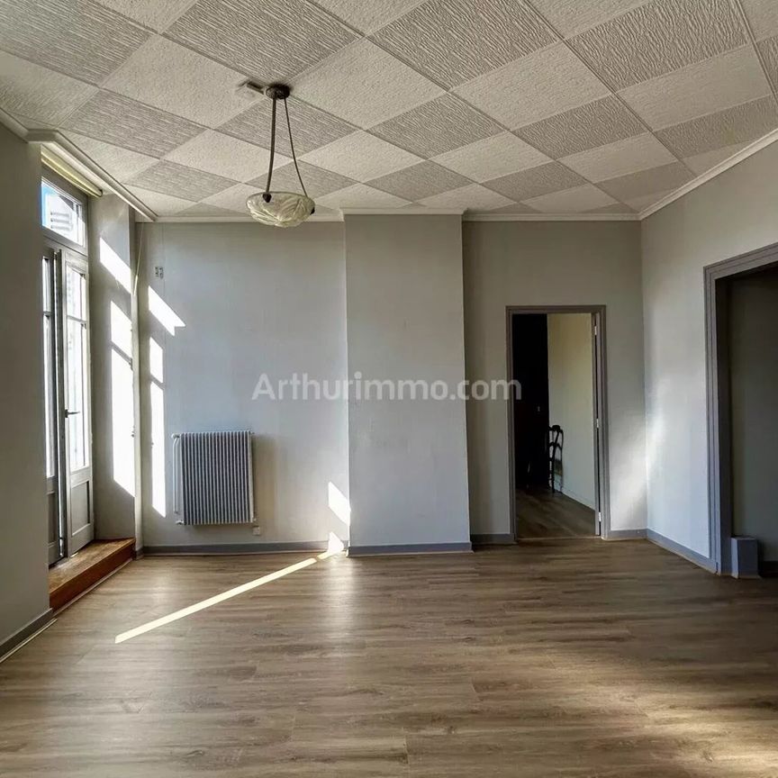 Location Appartement 3 pièces 79 m2 à Bourgoin-Jallieu - Photo 1
