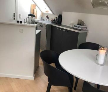 Skøn lille lejlighed med hems - Photo 6