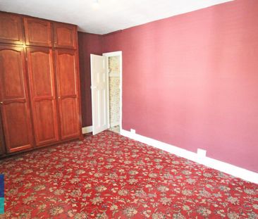 3 bedroom House To Let - Photo 6