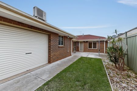 Family Home in Prime Taylors Lakes Location - Photo 5