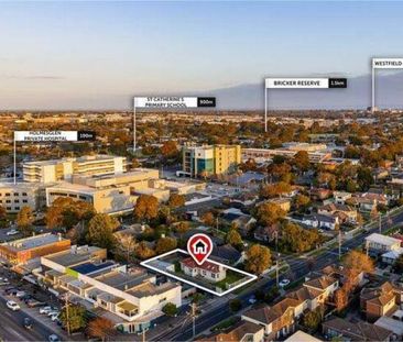 Spacious Home in the heart of Moorabbin - Photo 1