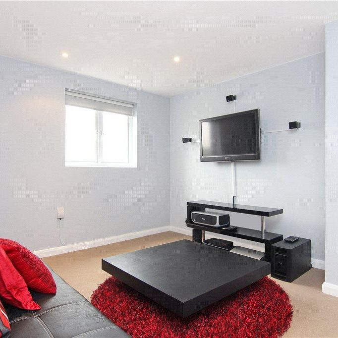 3 bedroom penthouse to rent - Photo 1