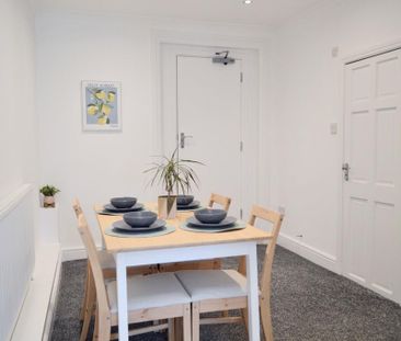 1 bedroom in a house share to rent - Photo 6