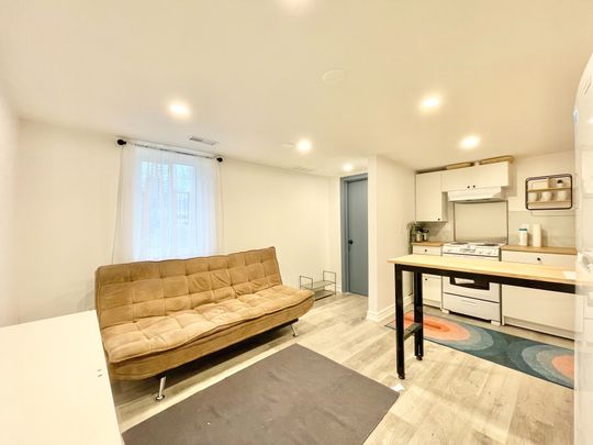 For Lease - 52 Glenridge Road Unit# Lower, Toronto, Ontario - Photo 1