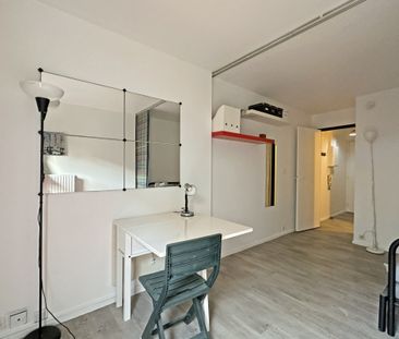 Nanterre Préfecture : Studette de 19,30 m2 meublée et équipé - Photo 4