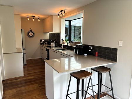 76 Mount Pleasant Road, Mount Pleasant, NZ 8081 - Photo 3