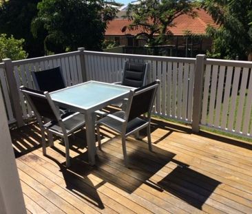 Fully Furnished Room for Rent - Easy walk to Redcliffe Hospital - Photo 2