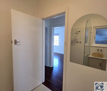 Coastal Living with Stunning Parkland Views HOME OPEN MONDAY 19 JAN... - Photo 3