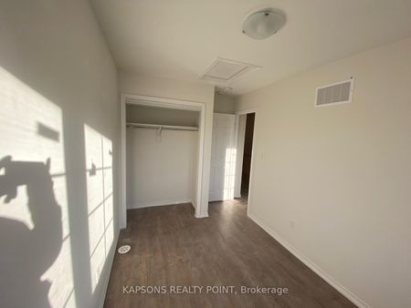 For Lease - 251 Danzatore Path Unit# 23, Oshawa, Ontario - Photo 2