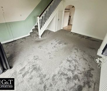 2 bedroom maisonette to rent - Photo 2