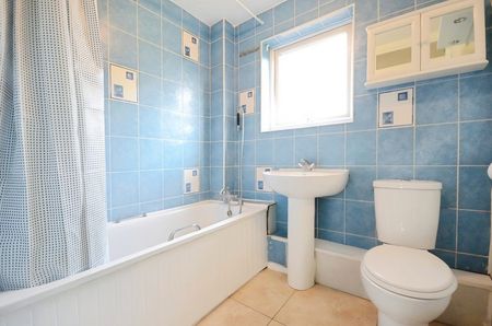 3 bedroom house to rent - Photo 4