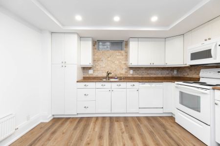 For Lease - 6 Glen Edyth Drive Unit# Lower, Toronto, Ontario - Photo 5