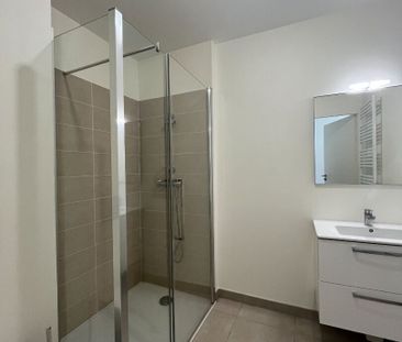 Location Appartement 1 pièce 29m² - Photo 3