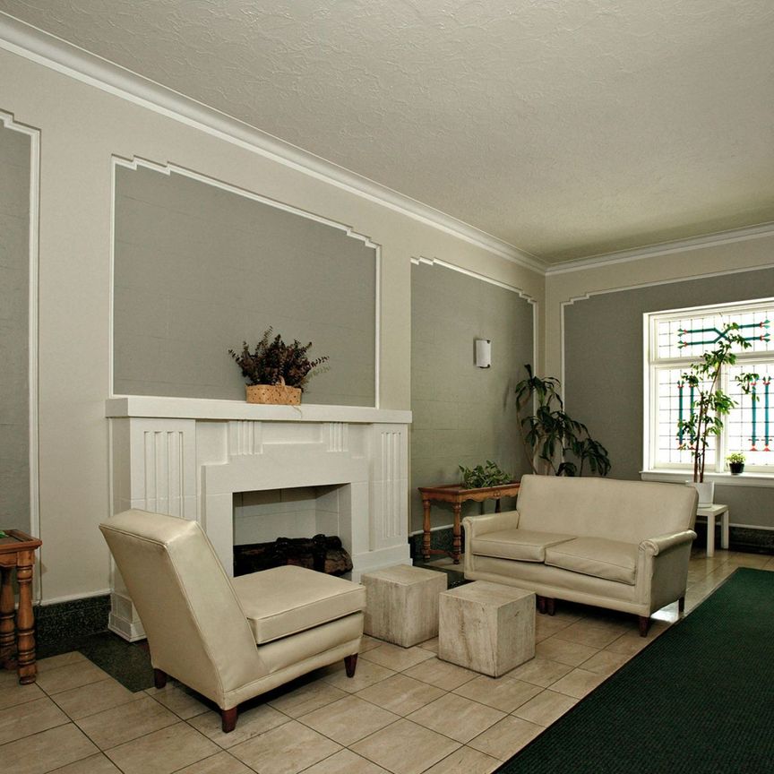 For Lease - 396 Avenue Road Unit# 520, Toronto, Ontario - Photo 1