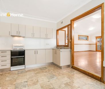 29 Neptune Street, Umina Beach, NSW 2257 - Photo 1