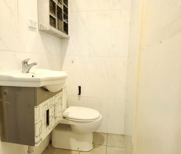 Rear Flat 2/At King Georges Road, Penshurst, NSW 2222 - Photo 2