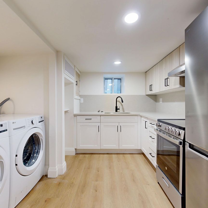 For Lease - 1214 Avenue Road Unit# 3, Toronto, Ontario - Photo 1