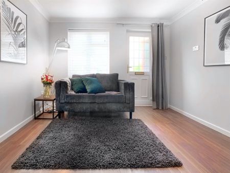 1 Bed, House - Photo 5