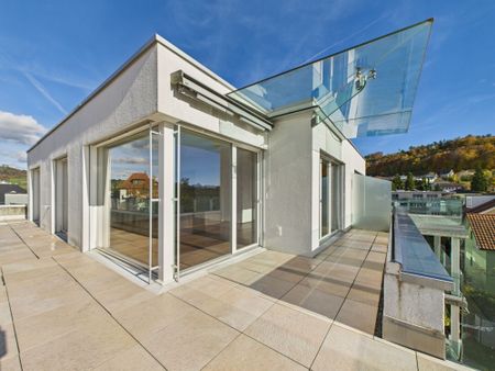 Exclusive attic apartment with sun terrace in Ostermundigen, canton BE - Photo 2