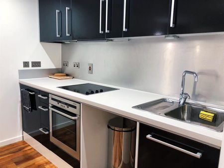 2 bedroom flat to rent - Photo 5