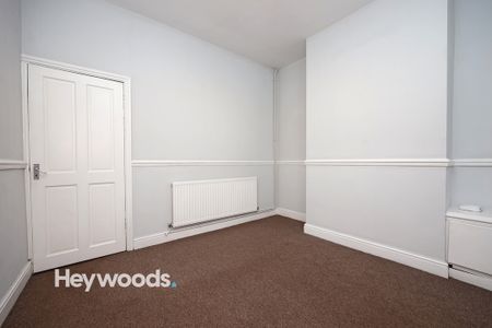 2 bed terraced house to rent in Victoria Street, Stoke-on-Trent, Staffordshire - Photo 3