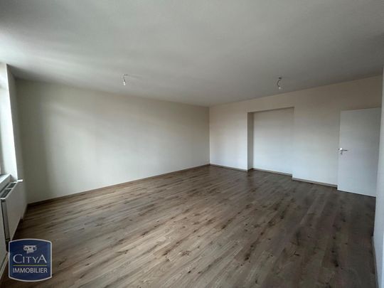 Location Appartement 5 pièces 114m² ST ETIENNE 42000 - Photo 1
