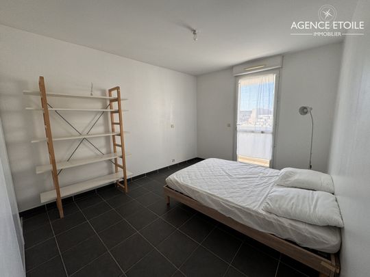 Appartement 4 pièces 83m2 MARSEILLE 10EME 1 800 euros - Photo 1