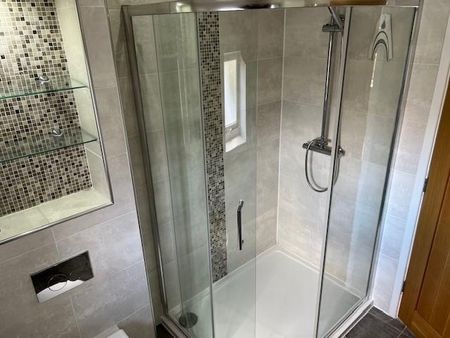 2 bedroom terraced house to rent - Photo 5