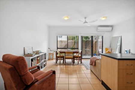 Unit 2/11 Eastern Court, Mount Coolum. - Photo 2