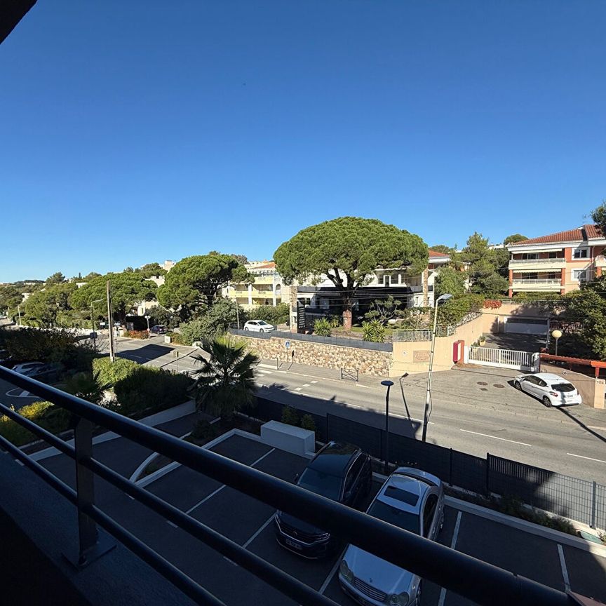 Saint Raphael jolie 2 pièces de 43m², - Photo 1